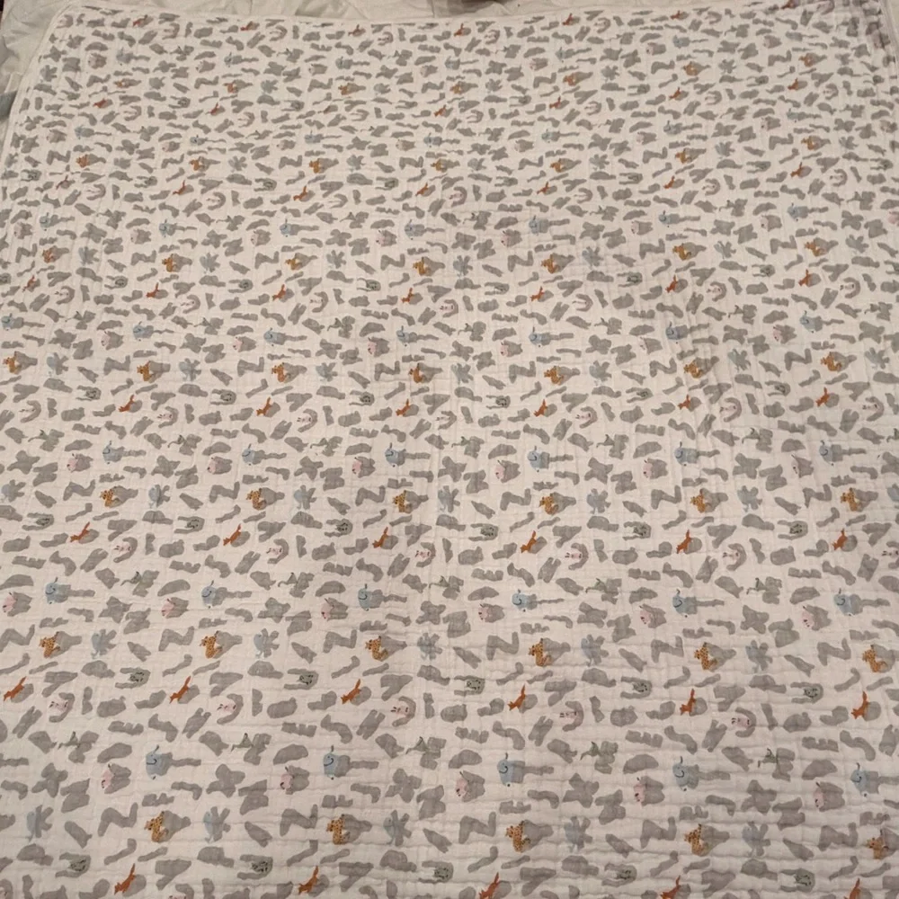 Aden + Anais Essentials Muslin‎ Baby Blanket Safari NWOT